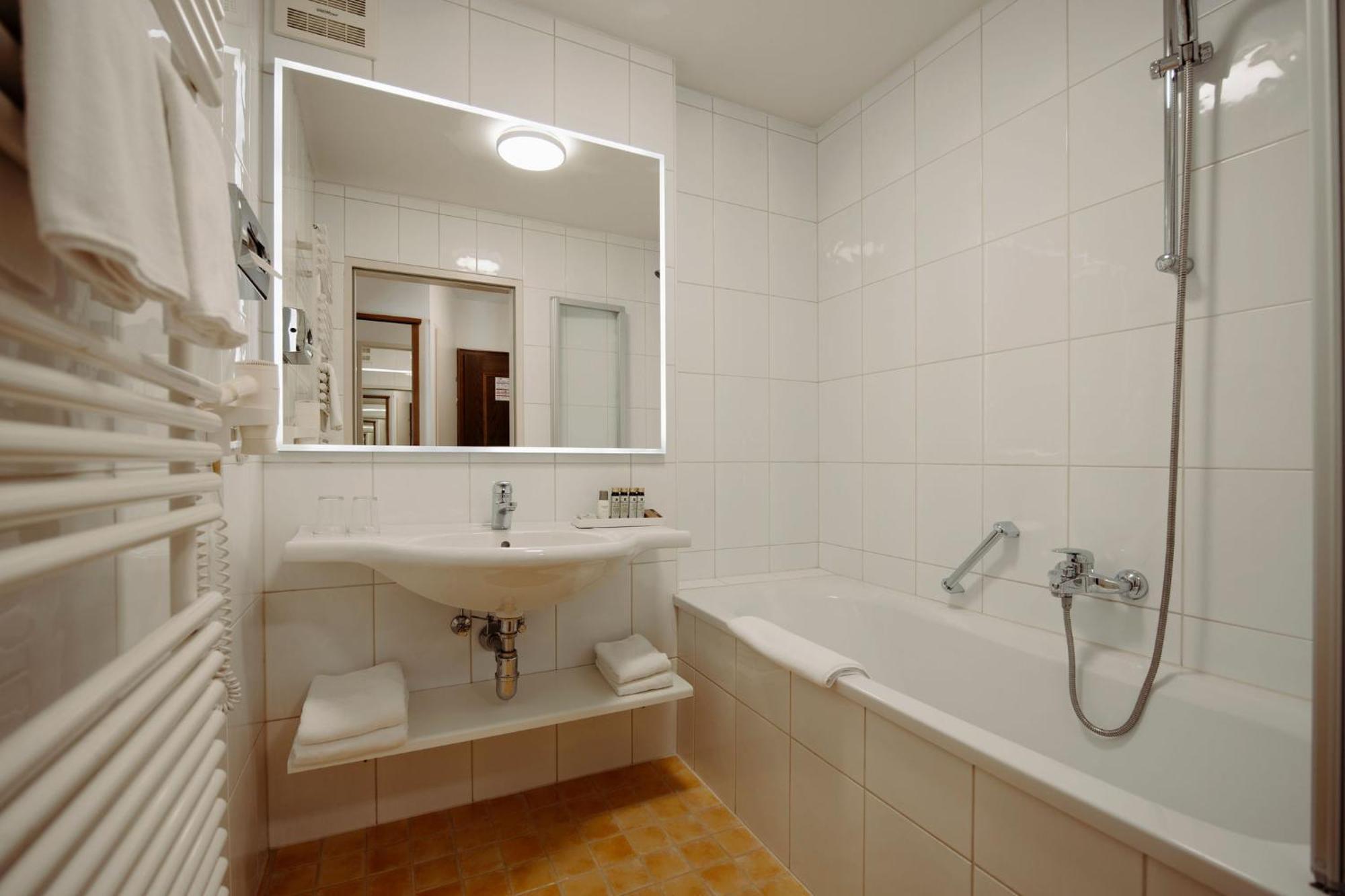 Theresi Appartements Saalbach-Hinterglemm Rum bild